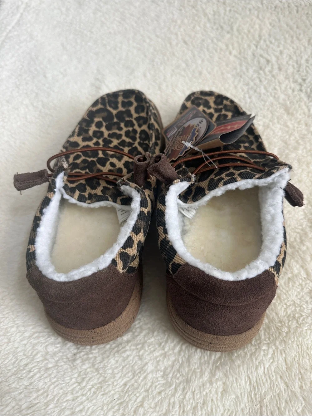 Lamo Paula Canvas Slip-On Comfort Shoes Women 7 Animal Print‎ Faux Wool Lining